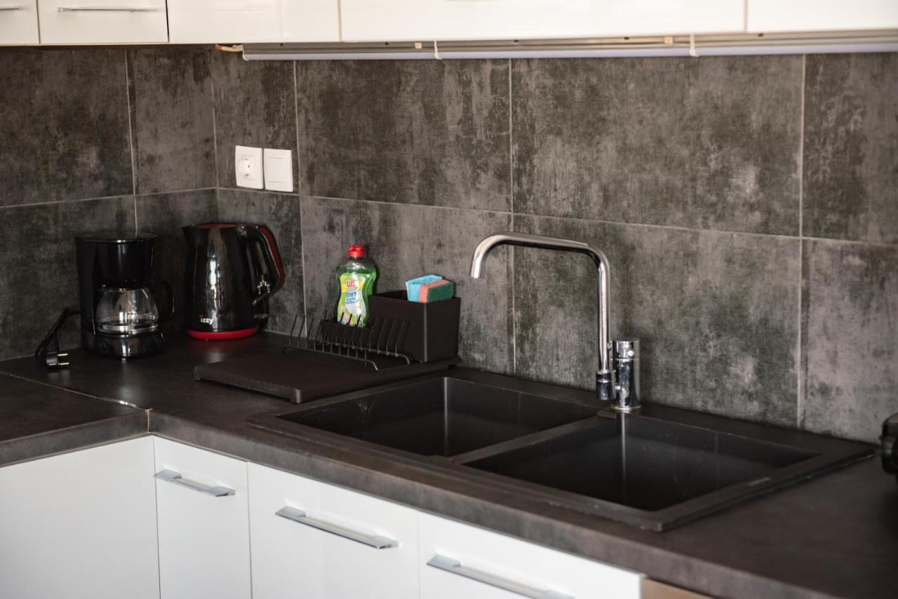 Renovated Apartment 5Min From Subway Station 'Attiki' Афины Экстерьер фото